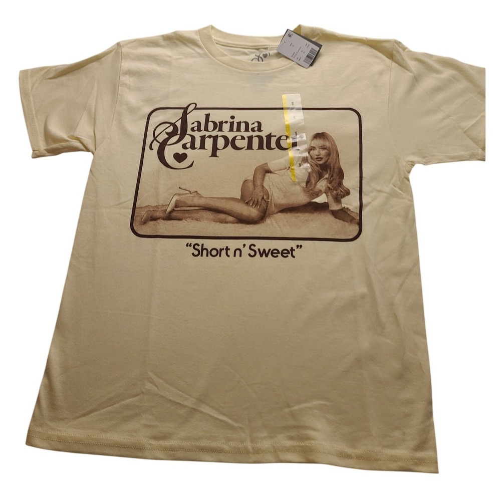 Sabrina‎ Carpenter Short n Sweet Graphic Tee Cream Cotton Women's T-Shirt S NWT